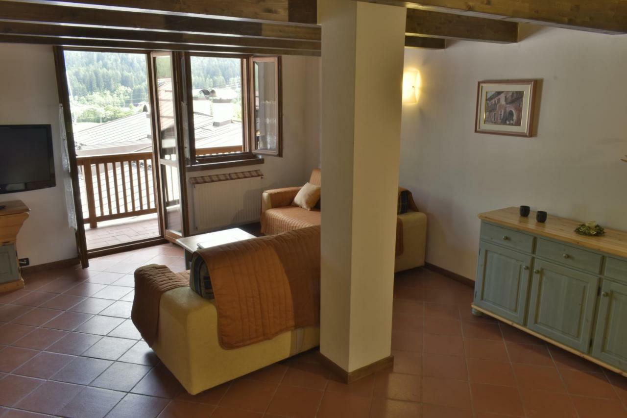 I Larici Apartment Монкласико Екстериор снимка