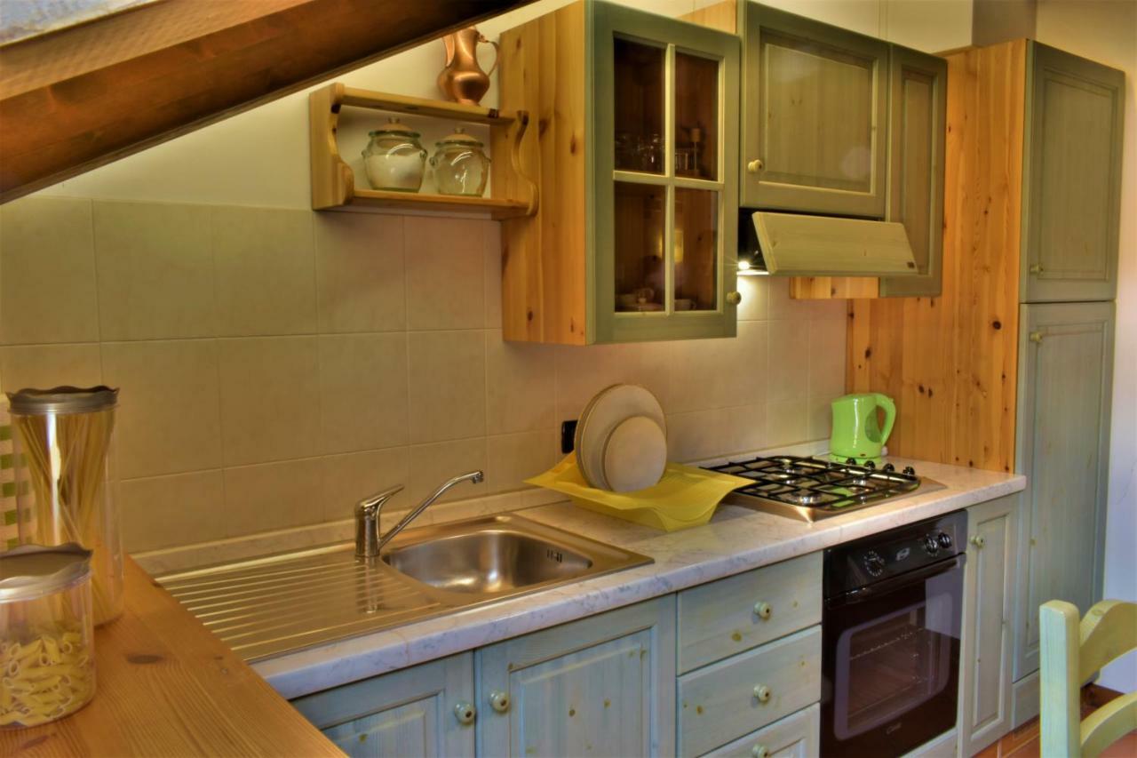 I Larici Apartment Монкласико Екстериор снимка