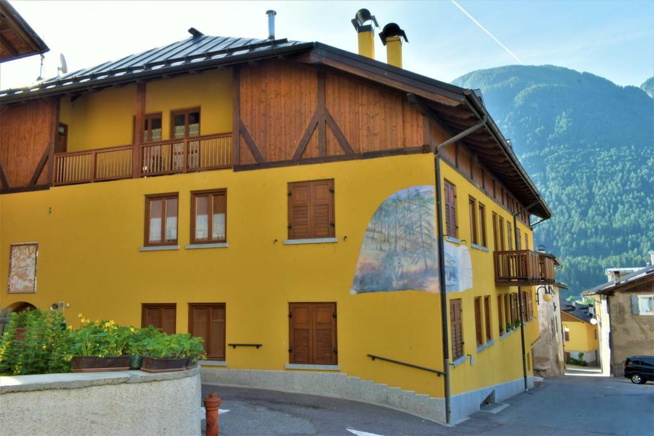 I Larici Apartment Монкласико Екстериор снимка